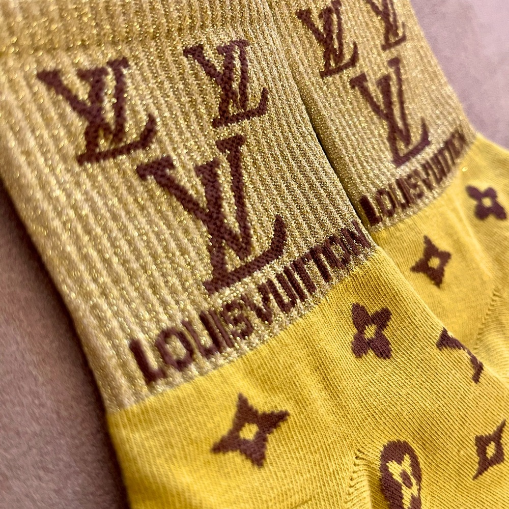 🧦 Monogram Socks 🧦 - Picture 7 of 17